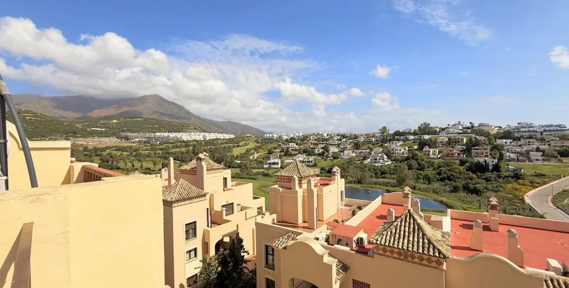 Продажа пентхауса в Estepona 3
