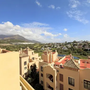 Продажа пентхауса в Estepona