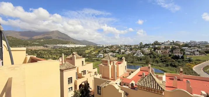 Продажа пентхауса в Estepona 2