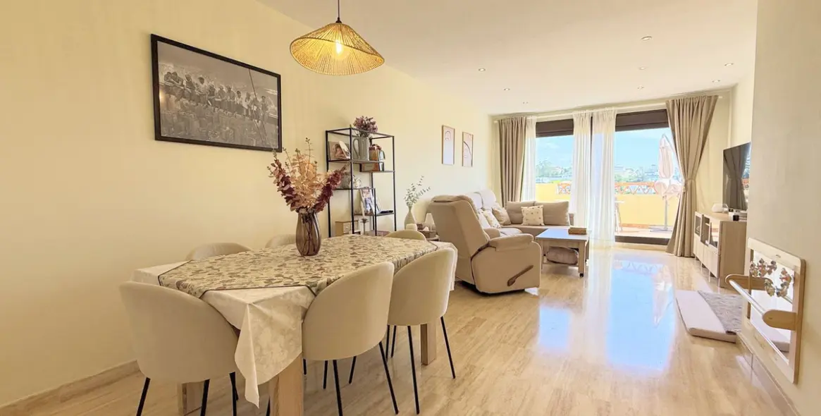 Продажа пентхауса в Estepona 4