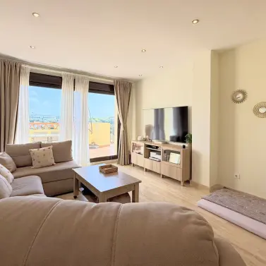 Продажа пентхауса в Estepona