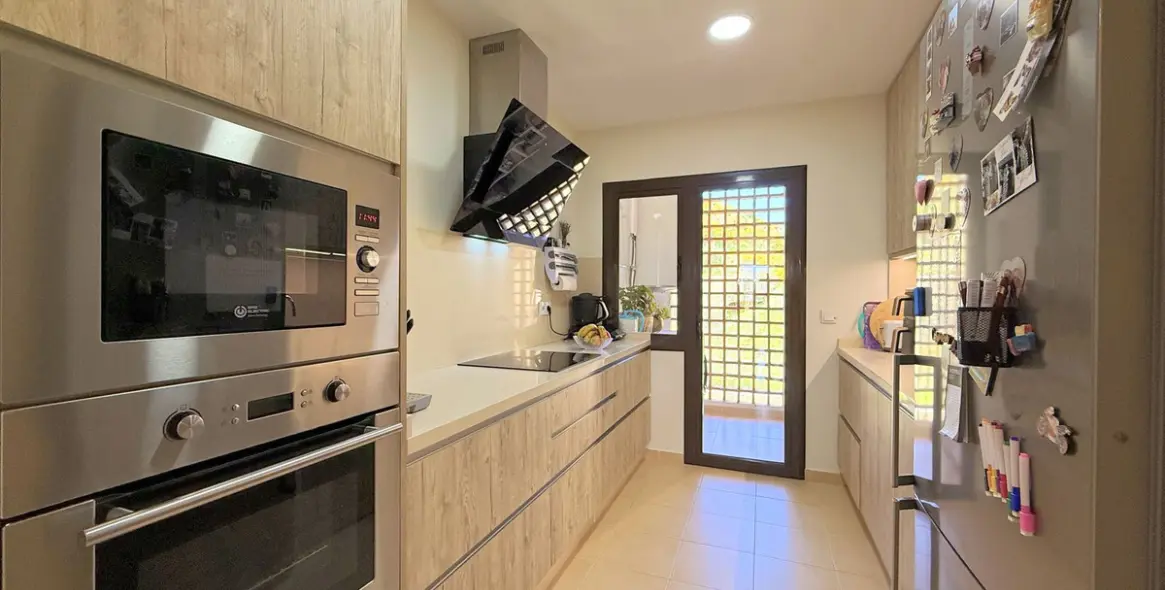 Продажа пентхауса в Estepona 9