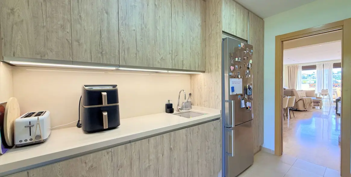 Продажа пентхауса в Estepona 11