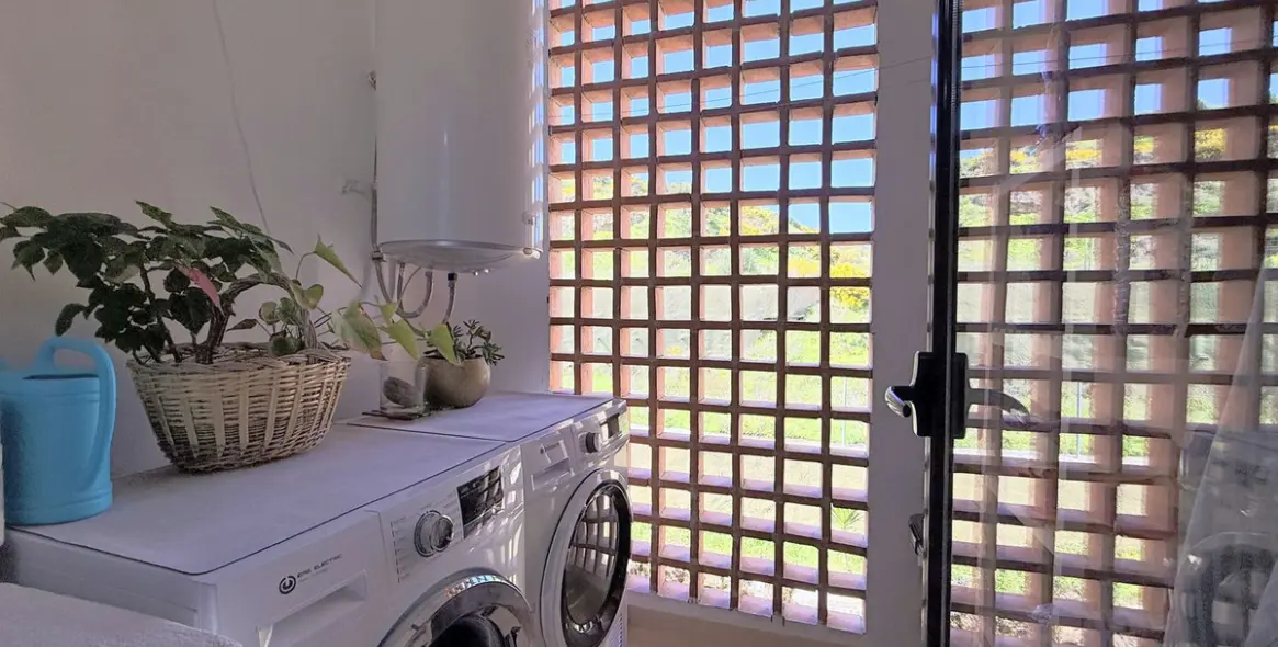 Продажа пентхауса в Estepona 12