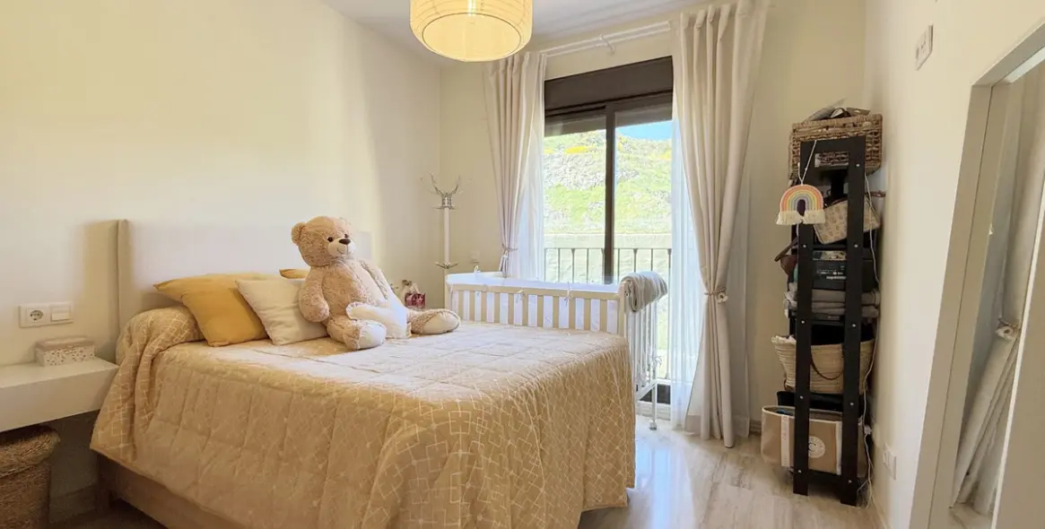 Продажа пентхауса в Estepona 22