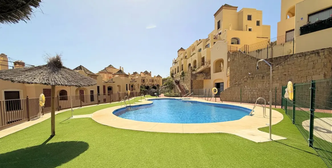 Продажа пентхауса в Estepona 32