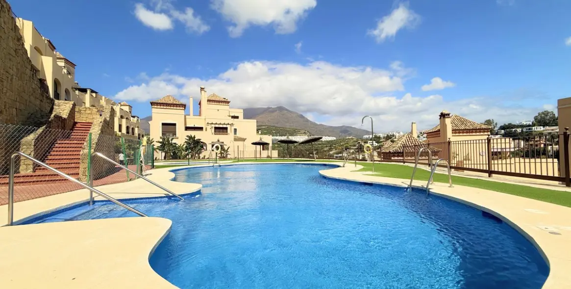 Продажа пентхауса в Estepona 33