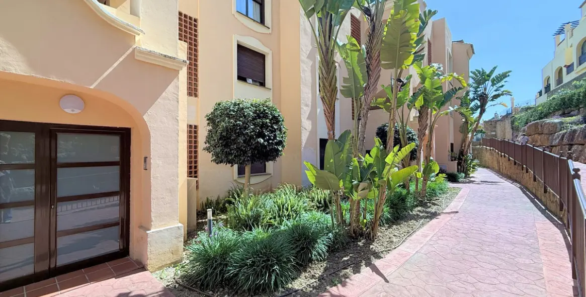 Продажа пентхауса в Estepona 34