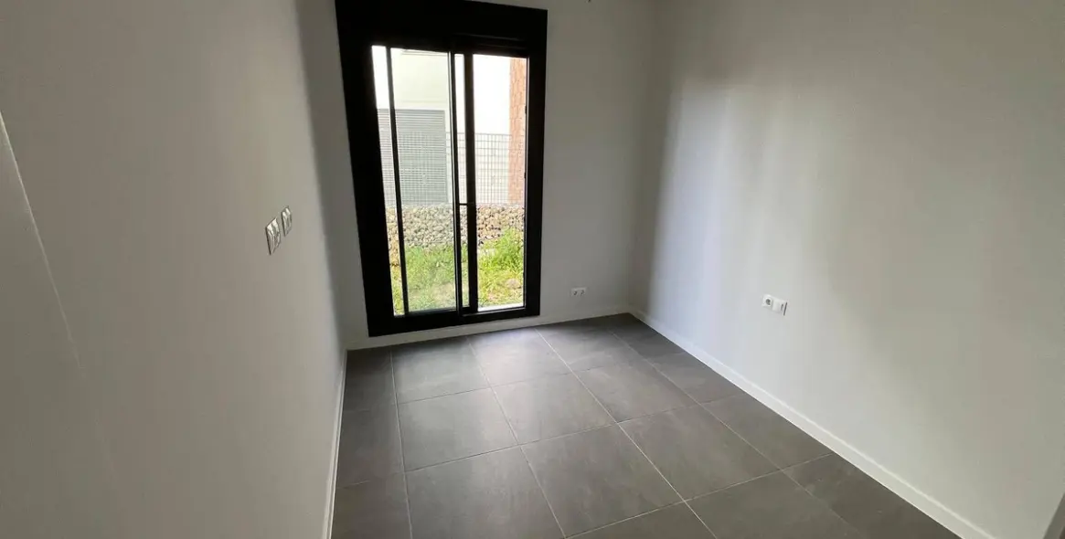 Продажа дома на две семьи в Riviera del Sol 17