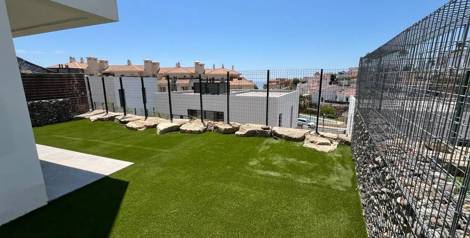 Продажа дома на две семьи в Riviera del Sol 2