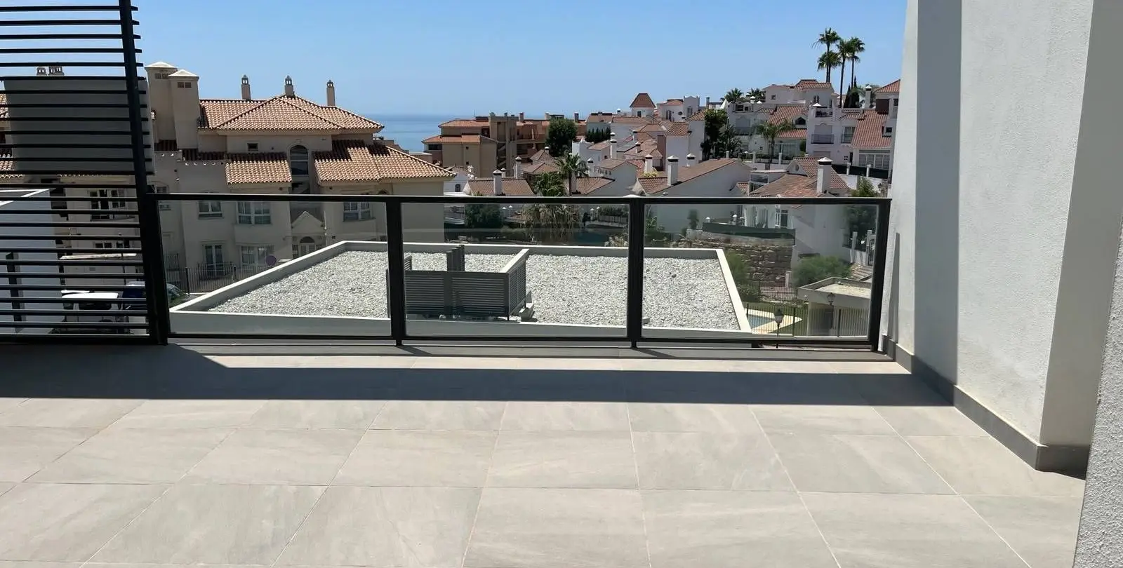 Продажа дома на две семьи в Riviera del Sol 20