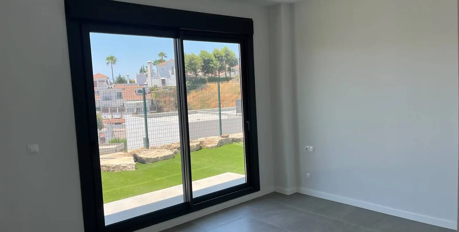 Продажа дома на две семьи в Riviera del Sol 25