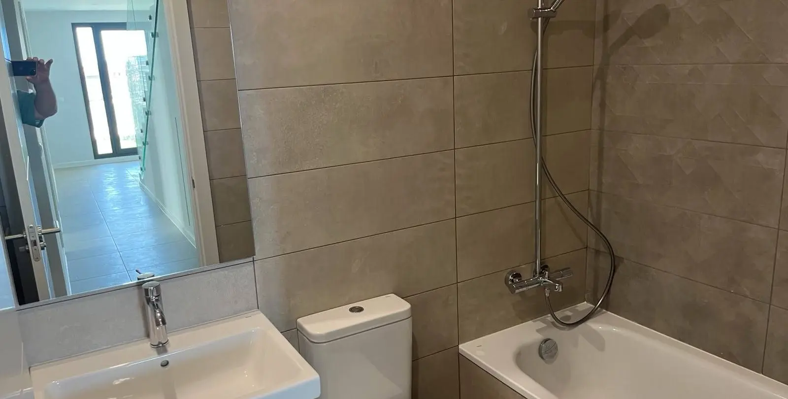 Продажа дома на две семьи в Riviera del Sol 28