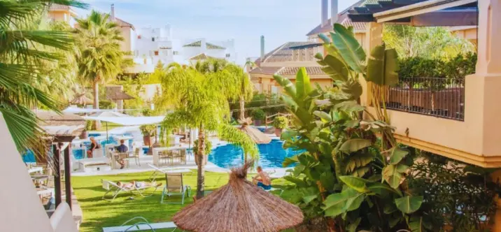 Продажа апартаментов на среднем этаже в Aloha 1