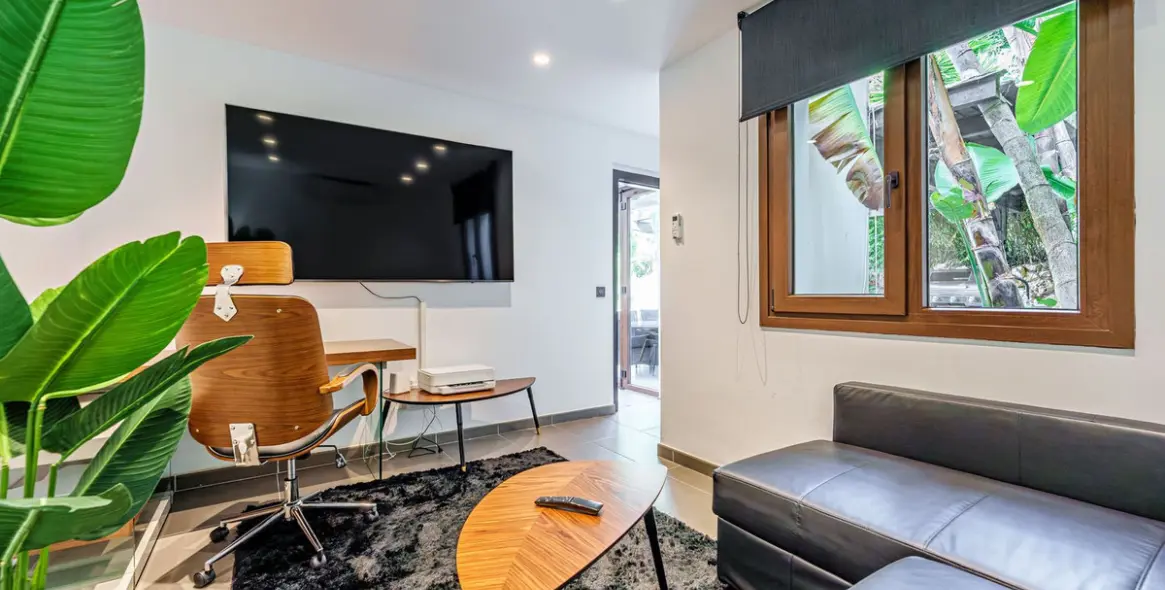 Продажа  отдельно стоящей виллы в Marbella 31