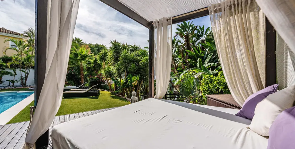 Продажа  отдельно стоящей виллы в Marbella 42