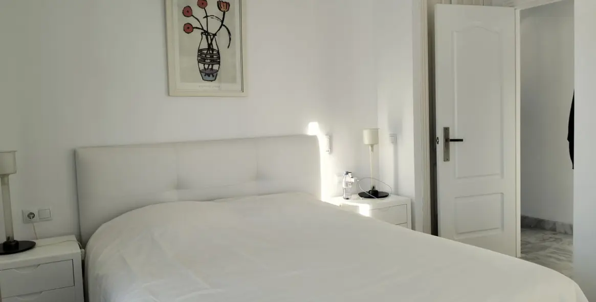 Долгосрочная аренда апартаментов на среднем этаже в Marbella 4