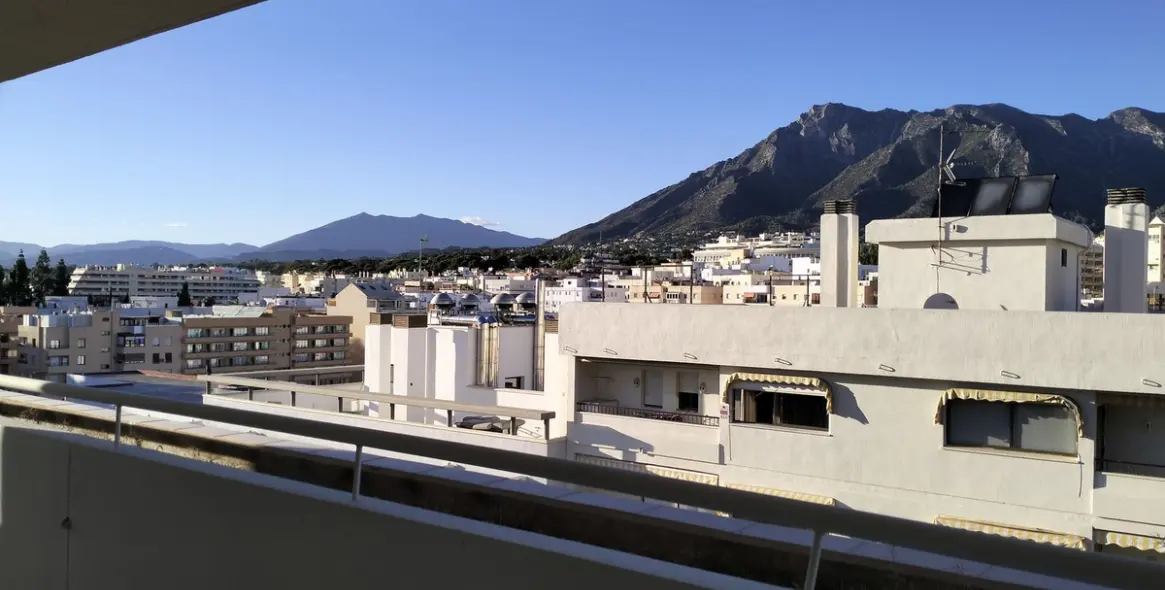 Долгосрочная аренда апартаментов на среднем этаже в Marbella 5
