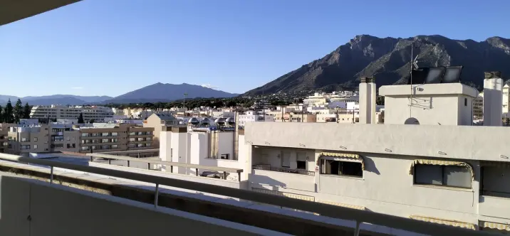 Долгосрочная аренда апартаментов на среднем этаже в Marbella 4