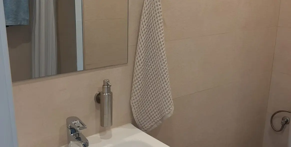 Долгосрочная аренда апартаментов на среднем этаже в Marbella 15