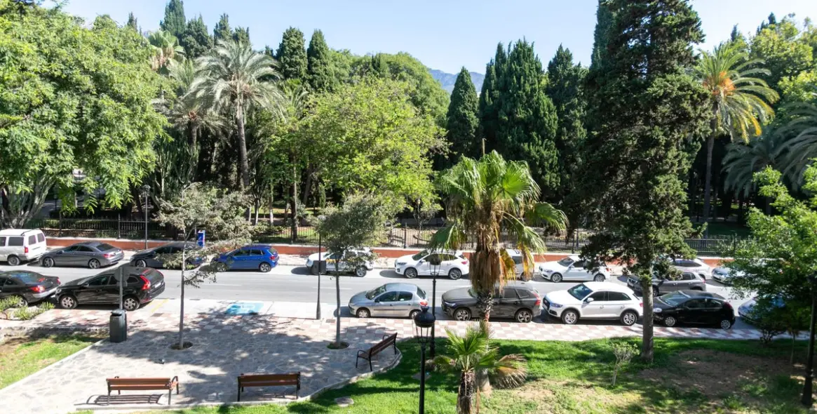 Долгосрочная аренда апартаментов на среднем этаже в Marbella 18