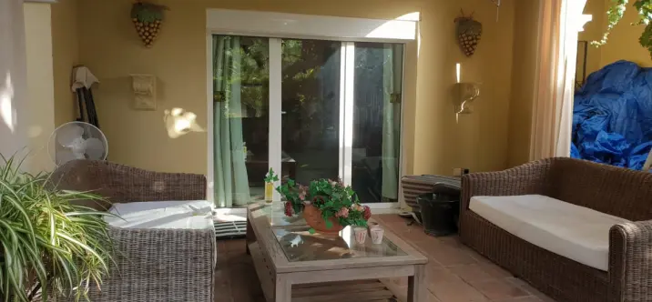 Долгосрочная аренда дома на две семьи в Guadalmina Baja 1