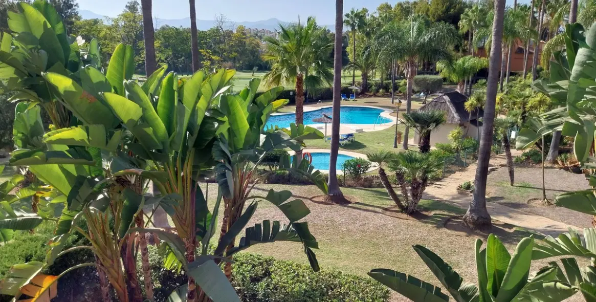 Долгосрочная аренда дома на две семьи в Guadalmina Baja 3