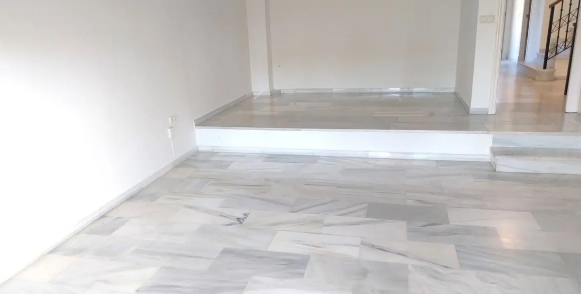 Долгосрочная аренда дома на две семьи в Guadalmina Baja 4