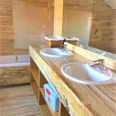 Alquiler a largo plazo de ático en Puerto Banús