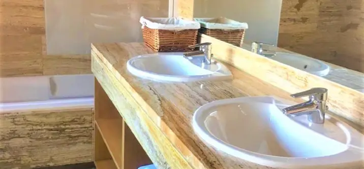 Alquiler a largo plazo de ático en Puerto Banús 4