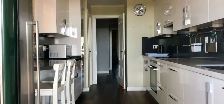 Alquiler a largo plazo de ático en Benahavís 1