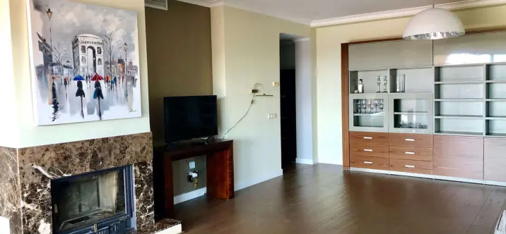 Alquiler a largo plazo de ático en Benahavís 4