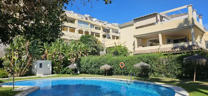 Sale of ground floor apartment in La Quinta 1