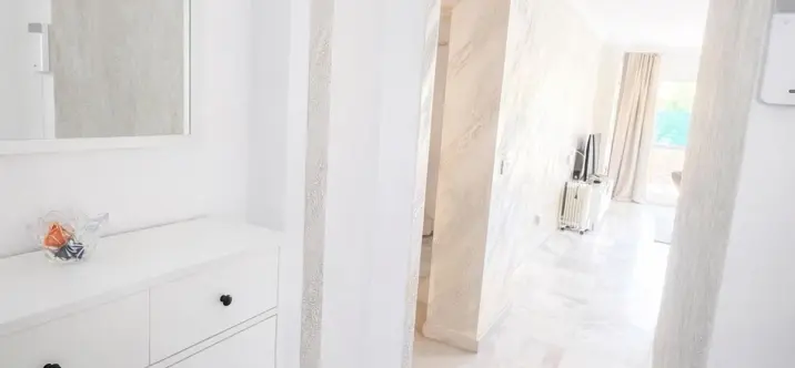 Sale of ground floor apartment in Aloha 4