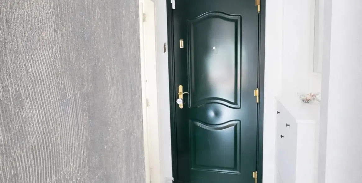 Sale of ground floor apartment in Aloha 6