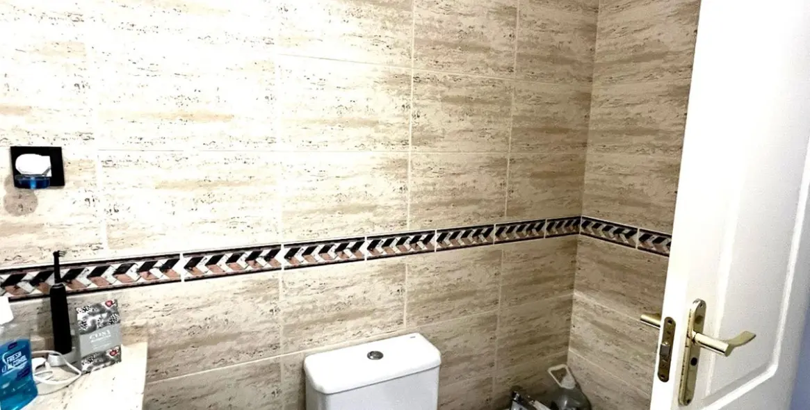 Sale of ground floor apartment in Aloha 9