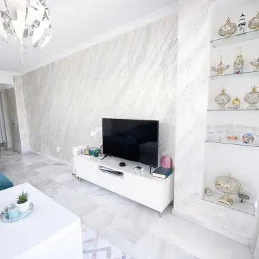 Sale of ground floor apartment in Aloha