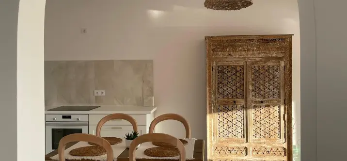 Venta de apartamento en planta media en Reserva de Marbella 4