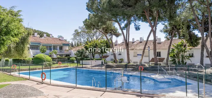 Venta de apartamento en planta media en Nagüeles 0