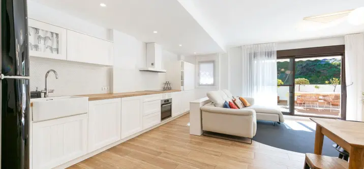 Sale of ground floor apartment in Estepona 4