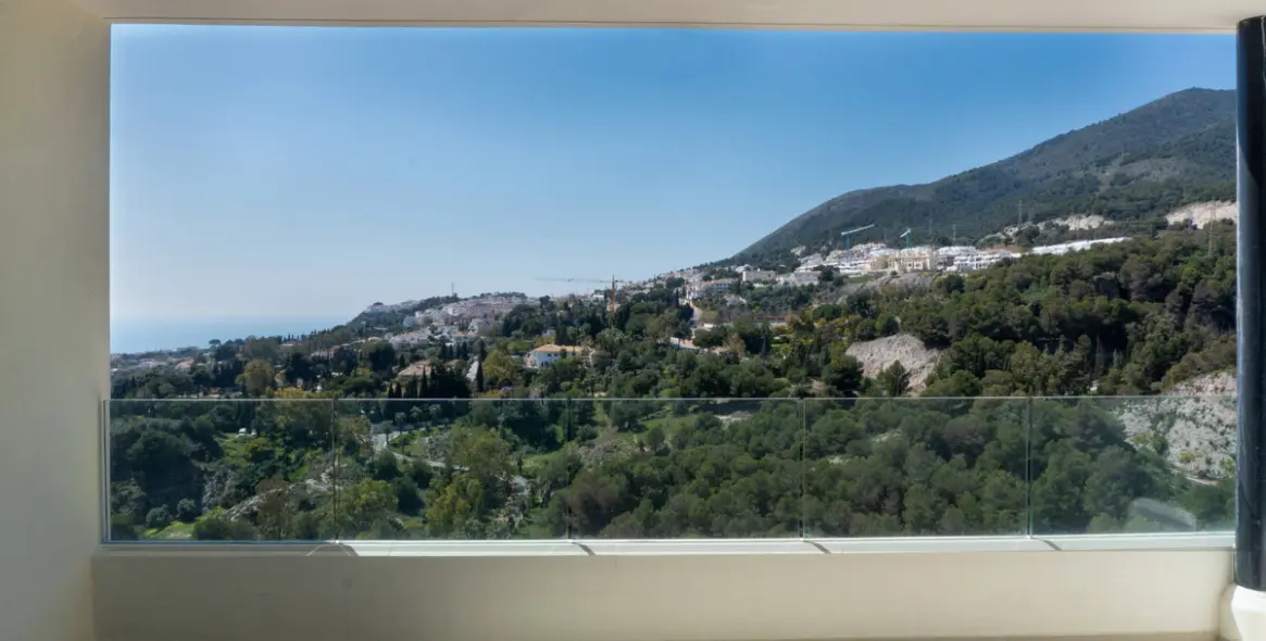 Продажа апартаментов на среднем этаже в Benalmadena 3