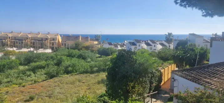 Продажа двухуровневого пентхауса в Costabella 2