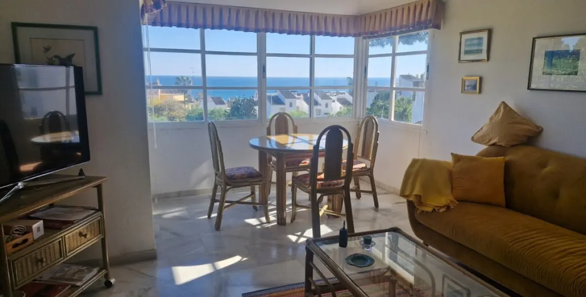 Sale of penthouse duplex in Costabella 8