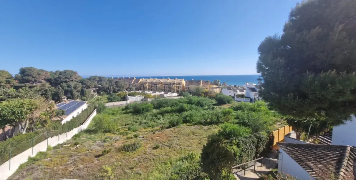 Sale of penthouse duplex in Costabella 18