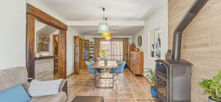 Продажа таунхауса в Las Lagunas 1