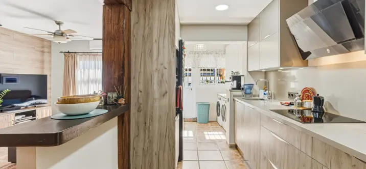 Продажа таунхауса в Las Lagunas 2