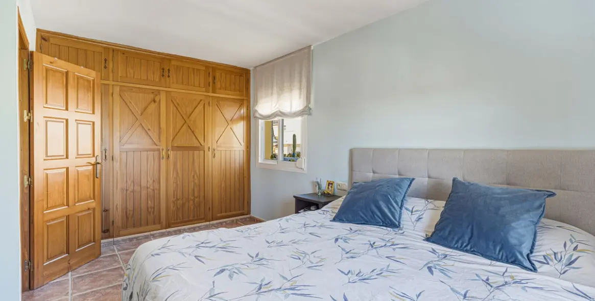 Продажа таунхауса в Las Lagunas 5