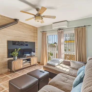 Продажа таунхауса в Las Lagunas