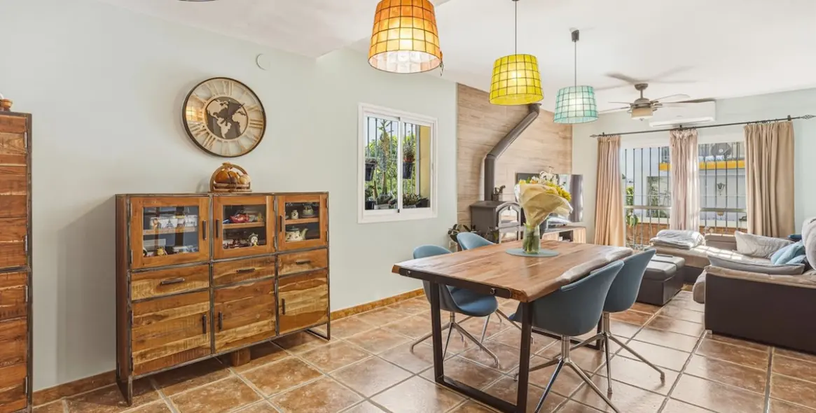 Продажа таунхауса в Las Lagunas 7