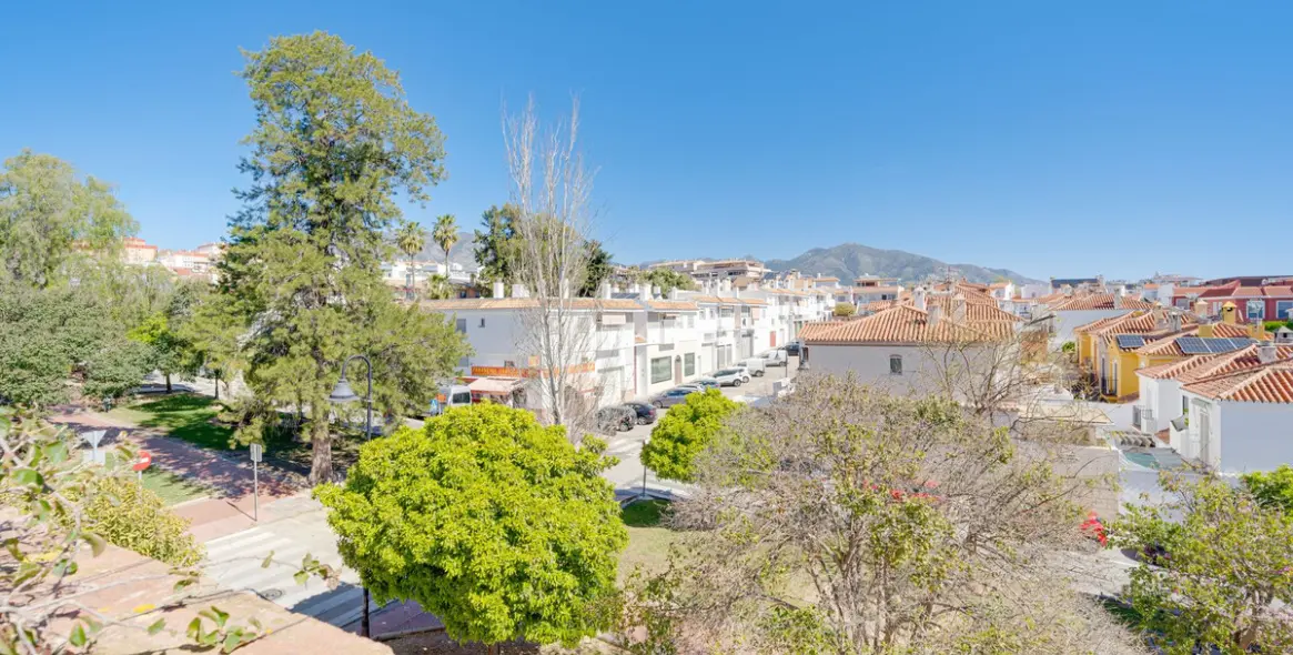 Продажа таунхауса в Las Lagunas 25